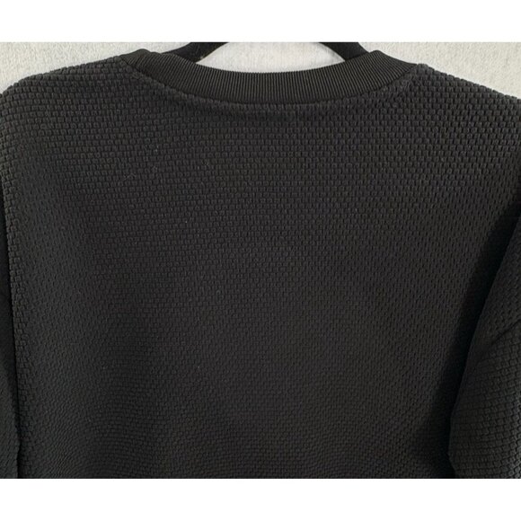 D MAGAZINE Men Pullover Textured Sweatshirt Sz L Black Embroidered Logo 22-13 - Picture 4 of 12